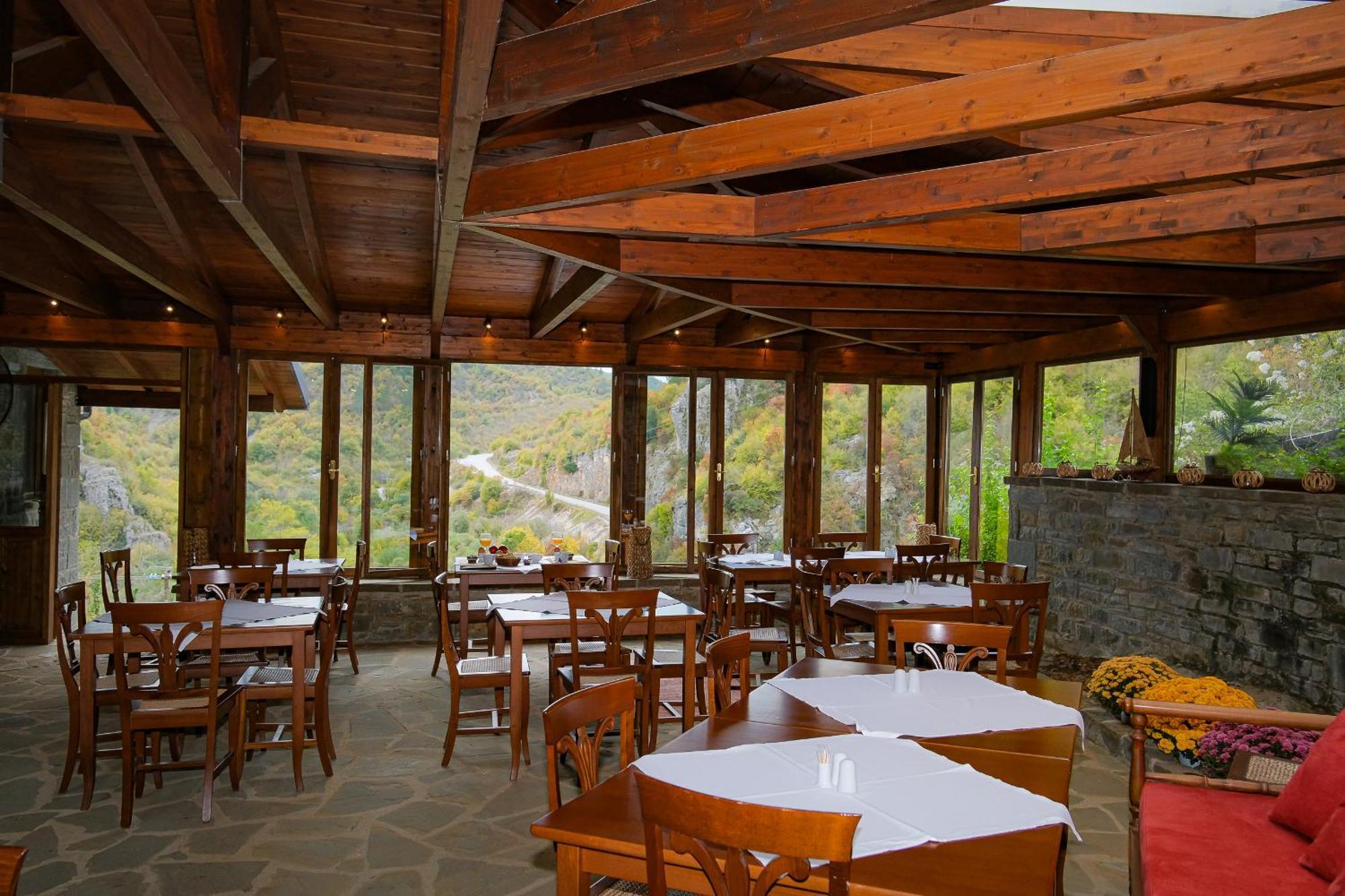 Kipi Mountain Resort Eksteriør bilde